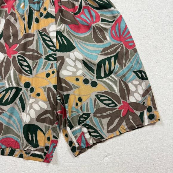 Vintage 90s St. Damien Floral High Rise Shorts With Belt, Fits Small - Picture 3 of 7